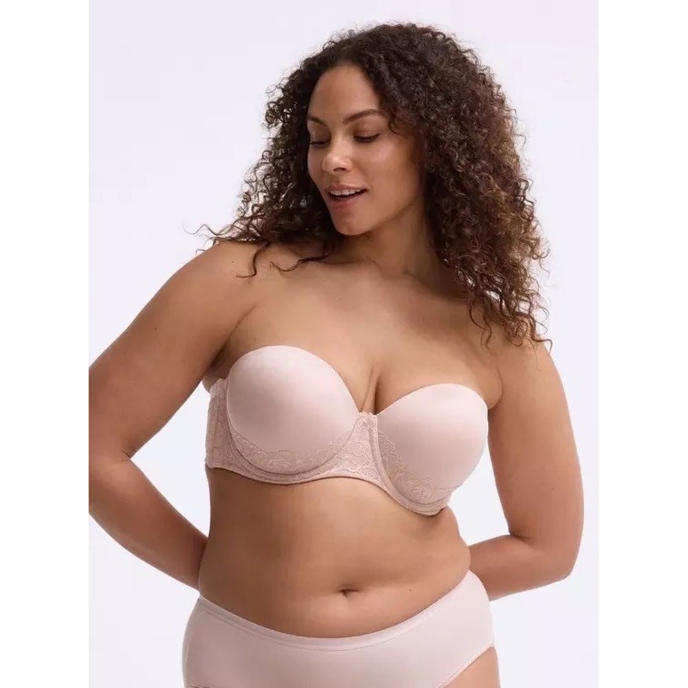 Torrid Beige Bombshell Everyday Push-Up Multi-Way Strapless Underwire Bra 42DDD